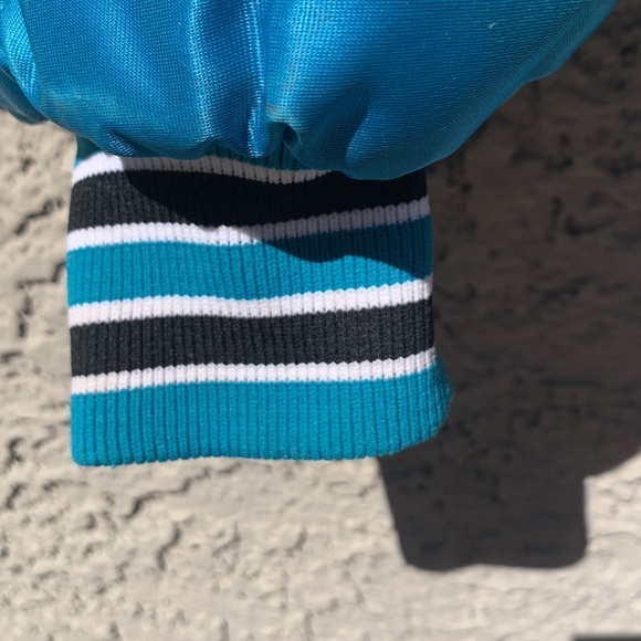 Vintage satin jacket… - Picture 5 of 10